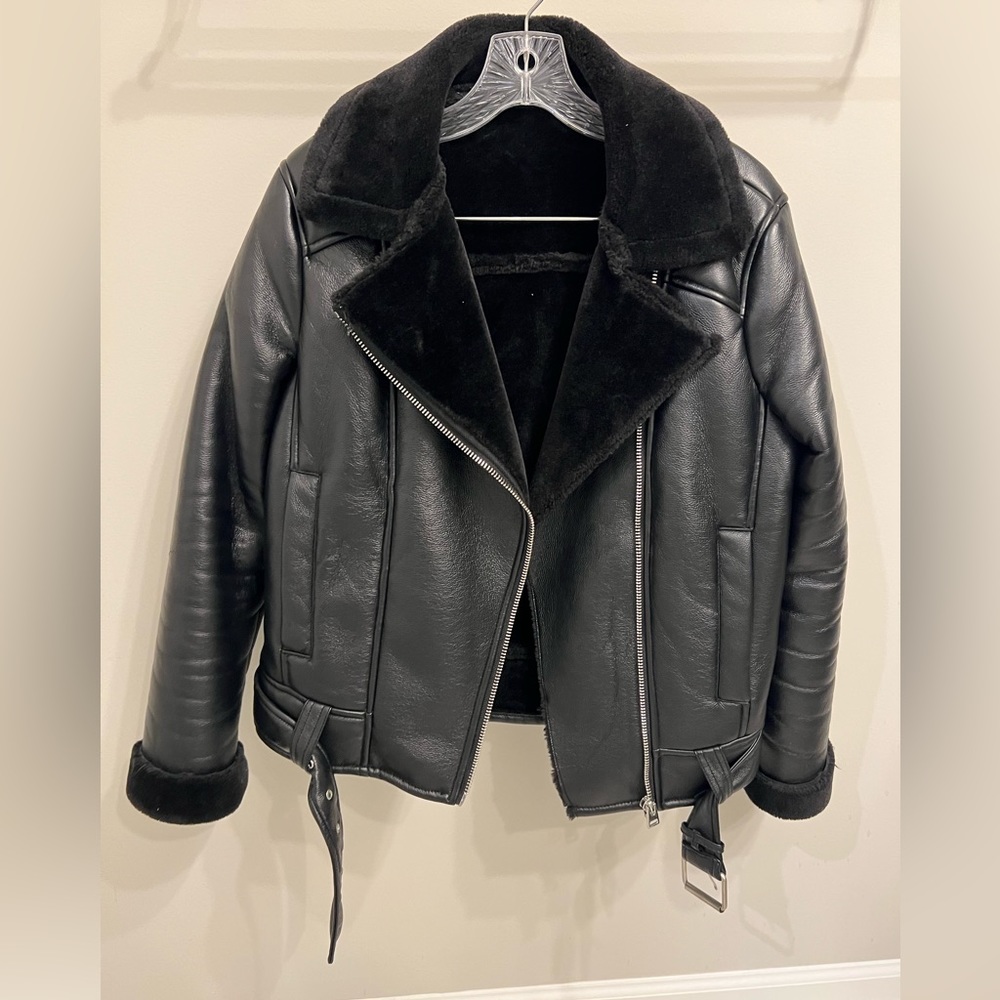 Top shop jacket gently worn